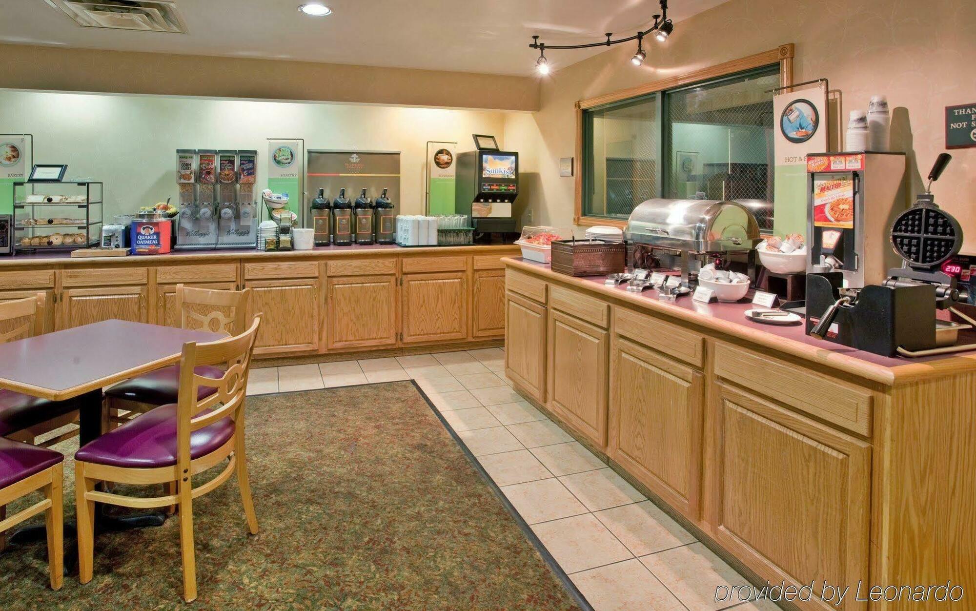 Country Inn & Suites By Radisson, Louisville East, Ky מראה חיצוני תמונה